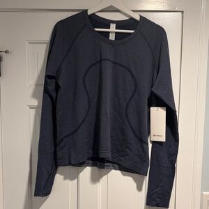 Lululemon | Swiftly Tech Long-Sleeve Shirt 2.0 *Waist Length club blue white